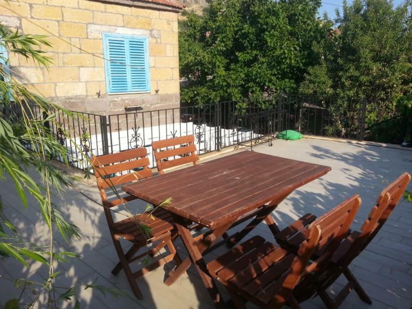 Assos Mia Otel Ayvacik Buitenkant foto